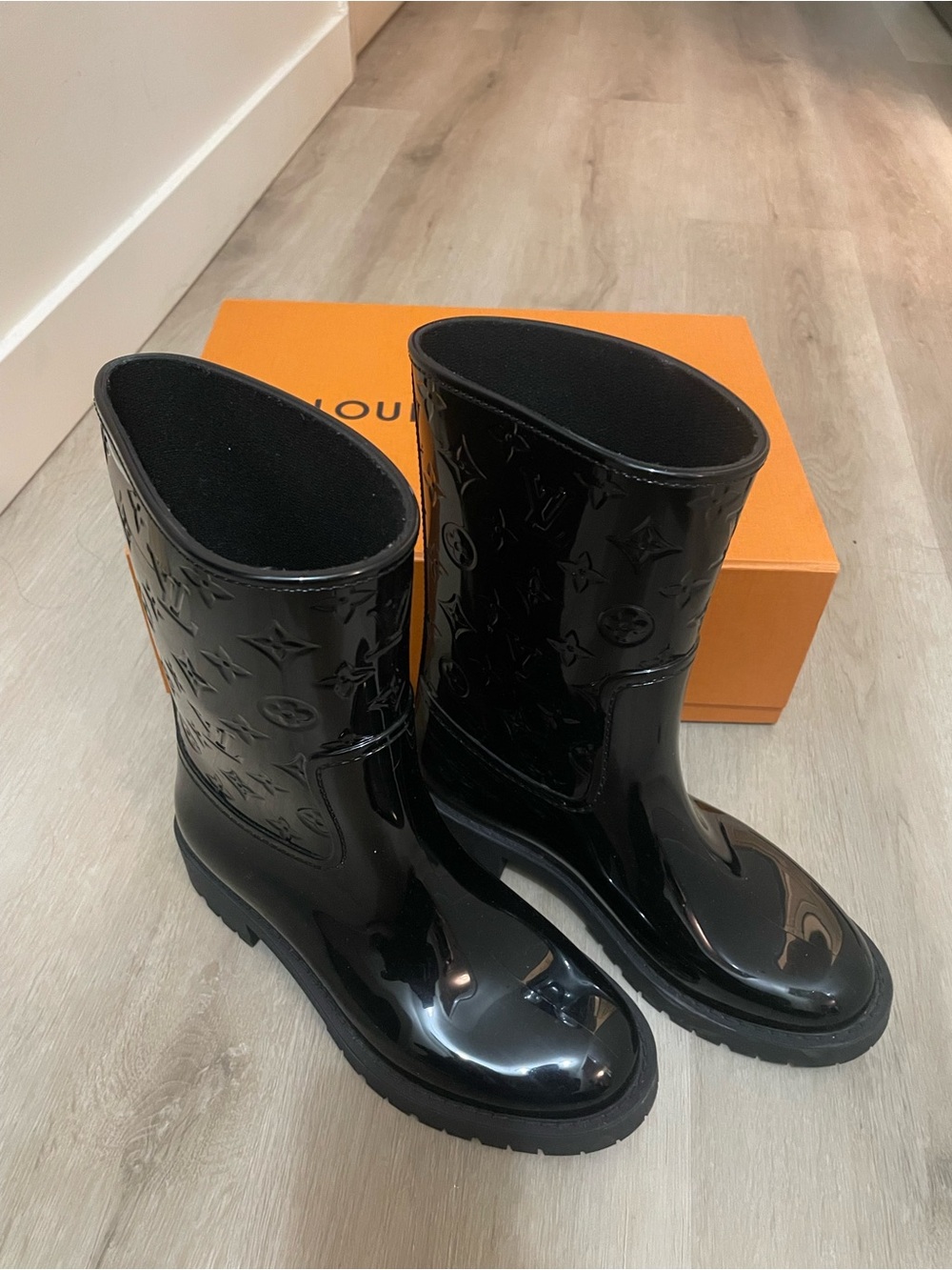 Louis Vuitton Black Patent Monogram Mid-Calf Rain Boots